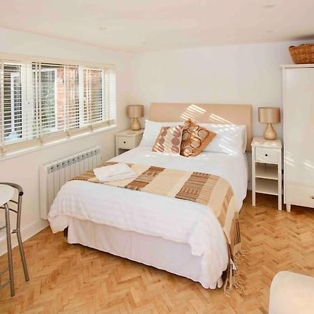 Charming Studio Suite Minimum 2 Night Stay Southwick (West Sussex) Exterior foto