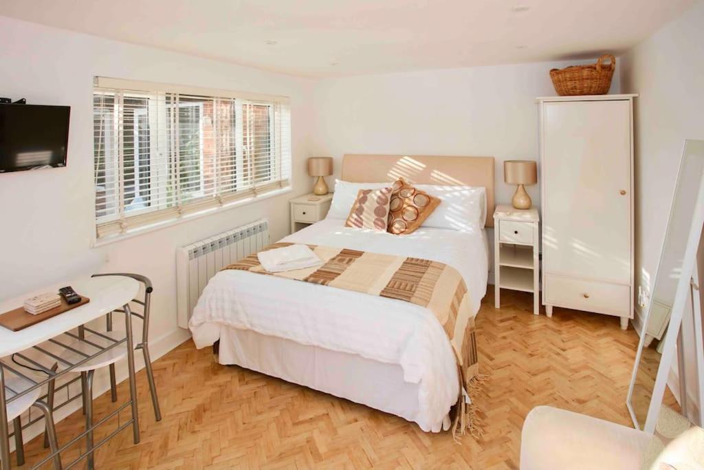 Charming Studio Suite Minimum 2 Night Stay Southwick (West Sussex) Exterior foto